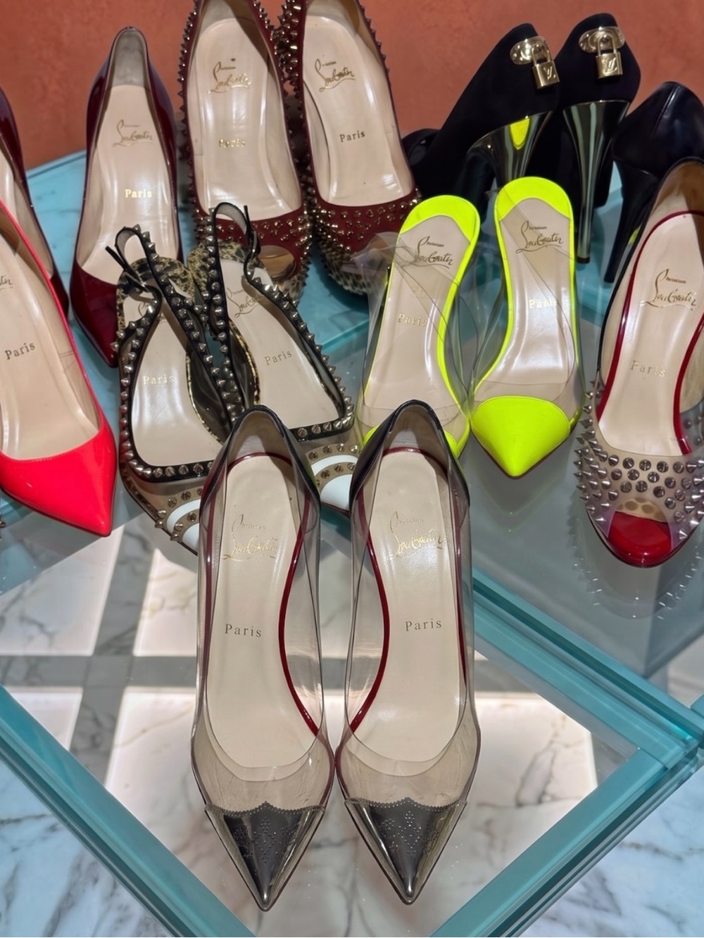 Christian Louboutin transparent PVC pointed-toe pumps - Picture 3 of 15